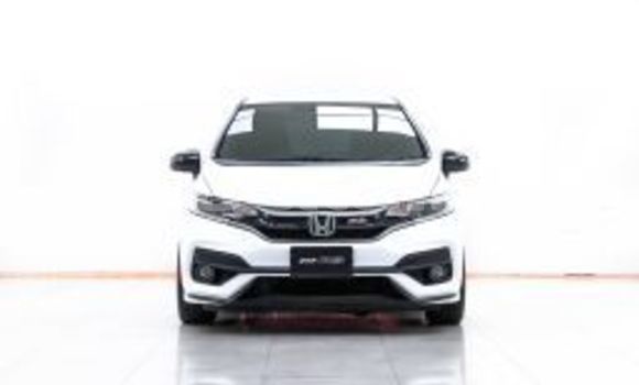Buy Used Honda Jazz White Car in Bangkok in Bangkok Buy Used Honda Jazz White Car in Bangkok in Bangkok