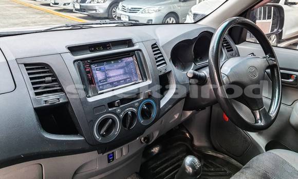 Buy Used Toyota Hiluxe VIGO White Car in Bangkok in Bangkok Buy Used Toyota Hiluxe VIGO White Car in Bangkok in Bangkok