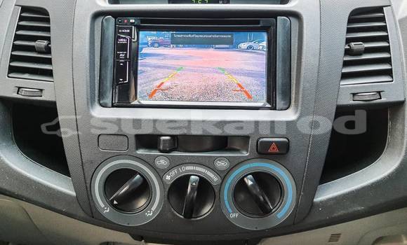 Buy Used Toyota Hiluxe VIGO White Car in Bangkok in Bangkok Buy Used Toyota Hiluxe VIGO White Car in Bangkok in Bangkok