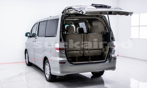 Buy Used Toyota Alphard Other Car in Bangkok in Bangkok Buy Used Toyota Alphard Other Car in Bangkok in Bangkok