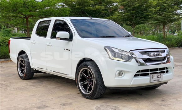 Buy Used Isuzu D-Max White Car in Bangkok in Bangkok Buy Used Isuzu D-Max White Car in Bangkok in Bangkok