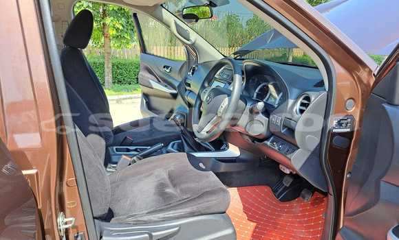 Buy Used Nissan NP 300 Brown Car in Bangkok in Bangkok Buy Used Nissan NP 300 Brown Car in Bangkok in Bangkok