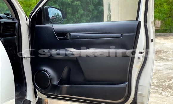 Buy Used Toyota Hiluxe Revo White Car in Bangkok in Bangkok Buy Used Toyota Hiluxe Revo White Car in Bangkok in Bangkok