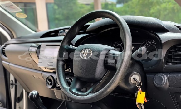 Buy Used Toyota Hiluxe Revo White Car in Bangkok in Bangkok Buy Used Toyota Hiluxe Revo White Car in Bangkok in Bangkok