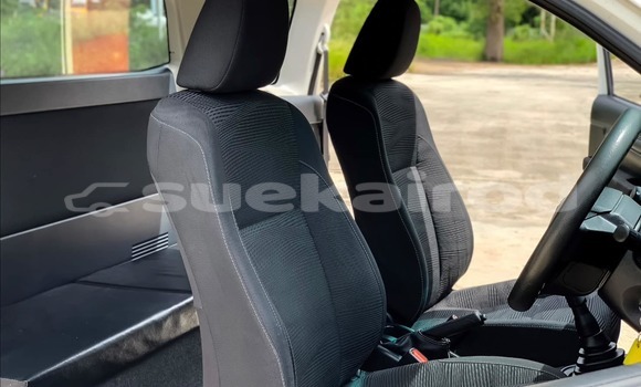 Buy Used Toyota Hiluxe Revo White Car in Bangkok in Bangkok Buy Used Toyota Hiluxe Revo White Car in Bangkok in Bangkok