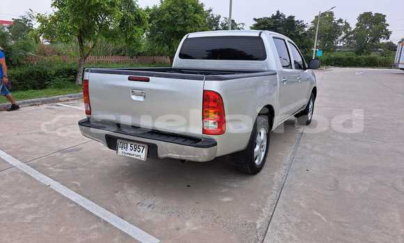 Buy Used Toyota Vigo Silver Car in Bangkok in Bangkok Buy Used Toyota Vigo Silver Car in Bangkok in Bangkok