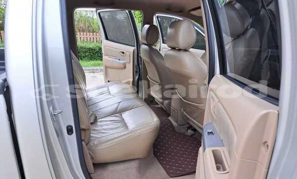 Buy Used Toyota Vigo Silver Car in Bangkok in Bangkok Buy Used Toyota Vigo Silver Car in Bangkok in Bangkok