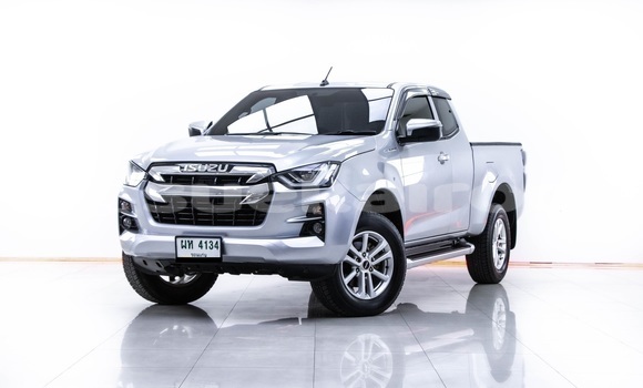 ซื้อ รถมือสอง Isuzu D–MAX อื่น ๆ รถยนต์ ใน %{เมือง} ใน กรุงเทพมหานคร