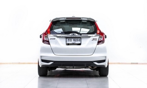 ซื้อ รถมือสอง Honda Jazz ขาว รถยนต์ ใน %{เมือง} ใน กรุงเทพมหานคร ซื้อ รถมือสอง Honda Jazz ขาว รถยนต์ ใน %{เมือง} ใน กรุงเทพมหานคร