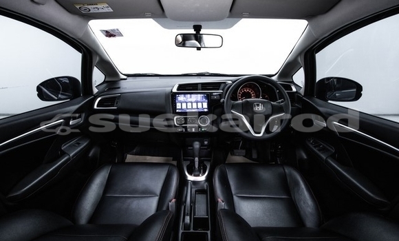 ซื้อ รถมือสอง Honda Jazz อื่น ๆ รถยนต์ ใน %{เมือง} ใน กรุงเทพมหานคร ซื้อ รถมือสอง Honda Jazz อื่น ๆ รถยนต์ ใน %{เมือง} ใน กรุงเทพมหานคร