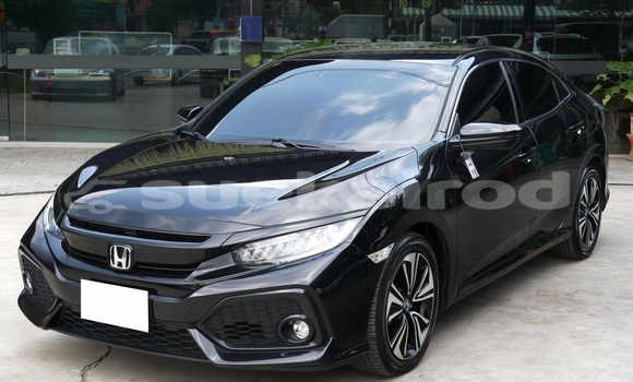 ซื้อ รถมือสอง Honda Civic สีดำ รถยนต์ ใน %{เมือง} ใน กรุงเทพมหานคร