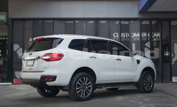 ซื้อ รถมือสอง Ford Everest ขาว รถยนต์ ใน %{เมือง} ใน กรุงเทพมหานคร ซื้อ รถมือสอง Ford Everest ขาว รถยนต์ ใน %{เมือง} ใน กรุงเทพมหานคร