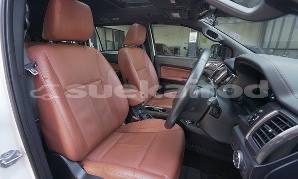 ซื้อ รถมือสอง Ford Everest ขาว รถยนต์ ใน %{เมือง} ใน กรุงเทพมหานคร ซื้อ รถมือสอง Ford Everest ขาว รถยนต์ ใน %{เมือง} ใน กรุงเทพมหานคร