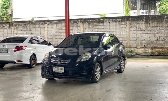 ซื้อ รถมือสอง Honda Brio สีดำ รถยนต์ ใน %{เมือง} ใน กรุงเทพมหานคร ซื้อ รถมือสอง Honda Brio สีดำ รถยนต์ ใน %{เมือง} ใน กรุงเทพมหานคร