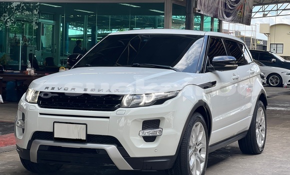 ซื้อ รถมือสอง Land Rover Range Rover Evoque ขาว รถยนต์ ใน %{เมือง} ใน กรุงเทพมหานคร