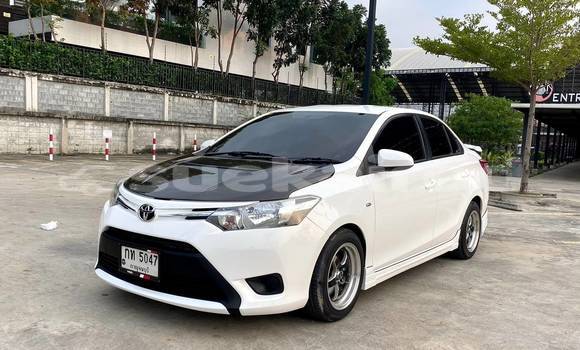 Buy Used Toyota Corolla White Car in Bangkok in Bangkok