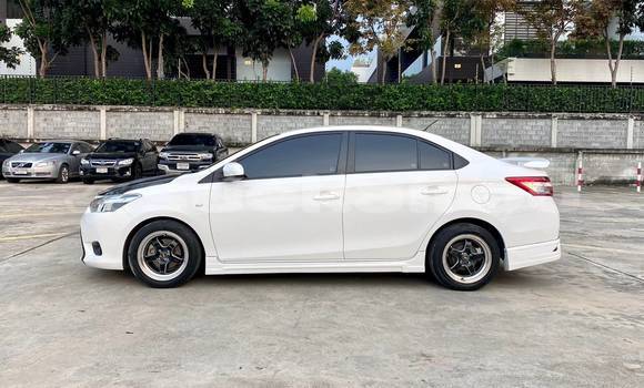 Buy Used Toyota Corolla White Car in Bangkok in Bangkok Buy Used Toyota Corolla White Car in Bangkok in Bangkok