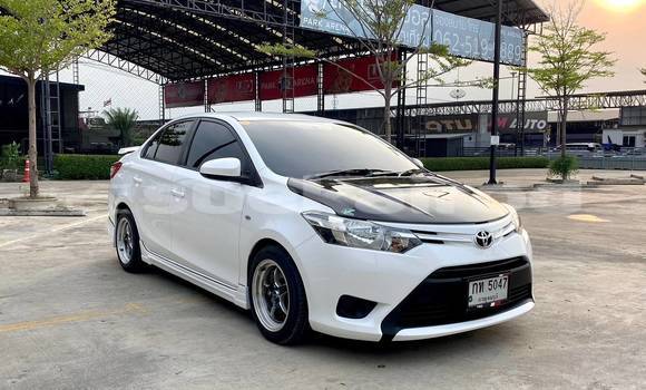 Buy Used Toyota Corolla White Car in Bangkok in Bangkok Buy Used Toyota Corolla White Car in Bangkok in Bangkok