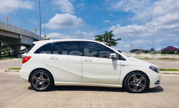 ซื้อ รถมือสอง Mercedes-Benz B-klasse ขาว รถยนต์ ใน %{เมือง} ใน กรุงเทพมหานคร ซื้อ รถมือสอง Mercedes-Benz B-klasse ขาว รถยนต์ ใน %{เมือง} ใน กรุงเทพมหานคร