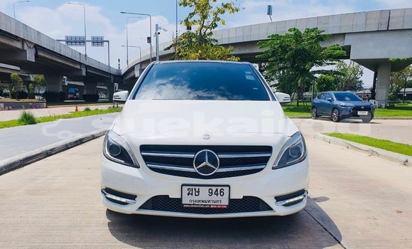 ซื้อ รถมือสอง Mercedes-Benz B-klasse ขาว รถยนต์ ใน %{เมือง} ใน กรุงเทพมหานคร ซื้อ รถมือสอง Mercedes-Benz B-klasse ขาว รถยนต์ ใน %{เมือง} ใน กรุงเทพมหานคร