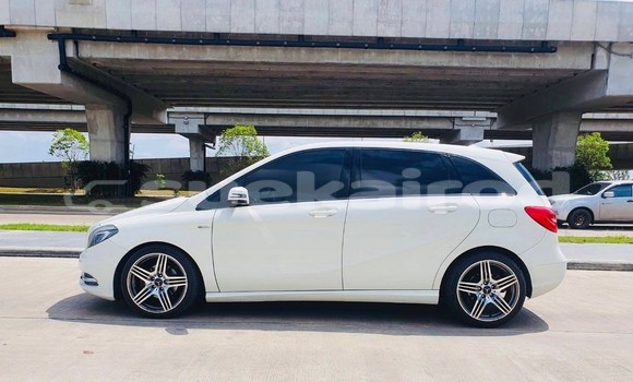 ซื้อ รถมือสอง Mercedes-Benz B-klasse ขาว รถยนต์ ใน %{เมือง} ใน กรุงเทพมหานคร ซื้อ รถมือสอง Mercedes-Benz B-klasse ขาว รถยนต์ ใน %{เมือง} ใน กรุงเทพมหานคร