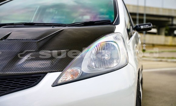 Buy Used Honda Jazz White Car in Bangkok in Bangkok Buy Used Honda Jazz White Car in Bangkok in Bangkok