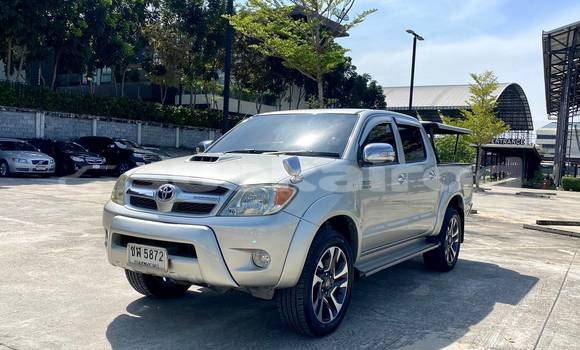 Buy Used Toyota Hiluxe VIGO Other Car in Bangkok in Bangkok