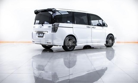 ซื้อ รถมือสอง Honda Stepwgn ขาว รถยนต์ ใน %{เมือง} ใน กรุงเทพมหานคร ซื้อ รถมือสอง Honda Stepwgn ขาว รถยนต์ ใน %{เมือง} ใน กรุงเทพมหานคร