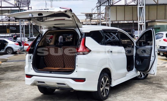 Buy Used Mitsubishi Xpander White Car in Bangkok in Bangkok Buy Used Mitsubishi Xpander White Car in Bangkok in Bangkok