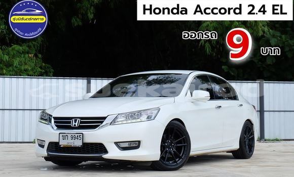 ซื้อ รถมือสอง Honda Accord ขาว รถยนต์ ใน %{เมือง} ใน อุดรธานี