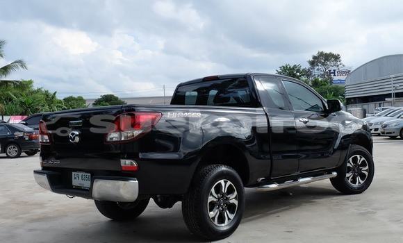 ซื้อ รถมือสอง Mazda BT-50 สีดำ รถยนต์ ใน %{เมือง} ใน อุดรธานี ซื้อ รถมือสอง Mazda BT-50 สีดำ รถยนต์ ใน %{เมือง} ใน อุดรธานี