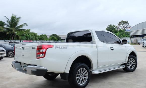 ซื้อ รถมือสอง Mitsubishi Triton ขาว รถยนต์ ใน %{เมือง} ใน อุดรธานี ซื้อ รถมือสอง Mitsubishi Triton ขาว รถยนต์ ใน %{เมือง} ใน อุดรธานี