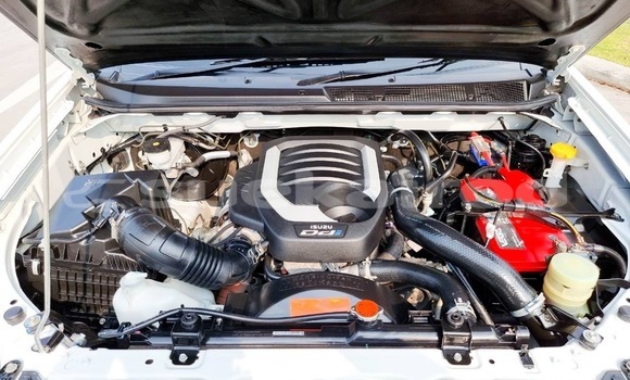 Buy Used Isuzu D–MAX White Car in Bangkok in Bangkok Buy Used Isuzu D–MAX White Car in Bangkok in Bangkok