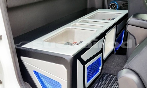 Buy Used Isuzu D–MAX White Car in Bangkok in Bangkok Buy Used Isuzu D–MAX White Car in Bangkok in Bangkok