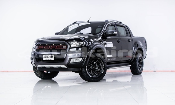 ซื้อ รถมือสอง Ford Ranger สีดำ รถยนต์ ใน %{เมือง} ใน กรุงเทพมหานคร