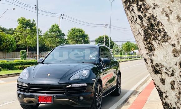 Buy Used Porsche Cayenne Black Car in Bangkok in Bangkok
