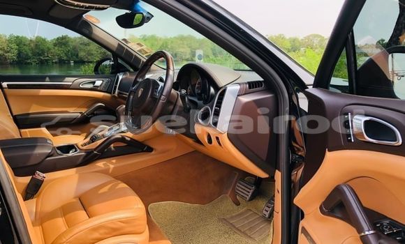 ซื้อ รถมือสอง Porsche Cayenne สีดำ รถยนต์ ใน %{เมือง} ใน กรุงเทพมหานคร ซื้อ รถมือสอง Porsche Cayenne สีดำ รถยนต์ ใน %{เมือง} ใน กรุงเทพมหานคร