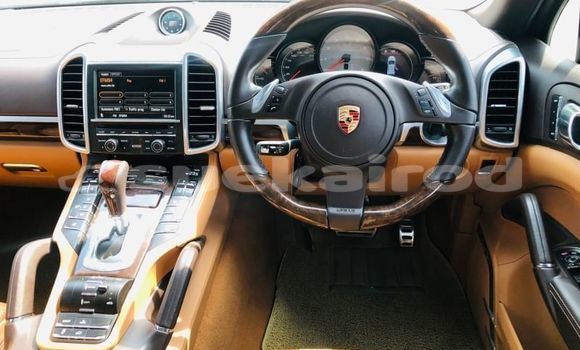 ซื้อ รถมือสอง Porsche Cayenne สีดำ รถยนต์ ใน %{เมือง} ใน กรุงเทพมหานคร ซื้อ รถมือสอง Porsche Cayenne สีดำ รถยนต์ ใน %{เมือง} ใน กรุงเทพมหานคร