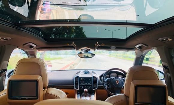 ซื้อ รถมือสอง Porsche Cayenne สีดำ รถยนต์ ใน %{เมือง} ใน กรุงเทพมหานคร ซื้อ รถมือสอง Porsche Cayenne สีดำ รถยนต์ ใน %{เมือง} ใน กรุงเทพมหานคร