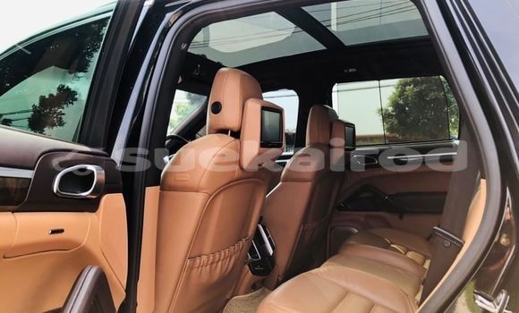 ซื้อ รถมือสอง Porsche Cayenne สีดำ รถยนต์ ใน %{เมือง} ใน กรุงเทพมหานคร ซื้อ รถมือสอง Porsche Cayenne สีดำ รถยนต์ ใน %{เมือง} ใน กรุงเทพมหานคร