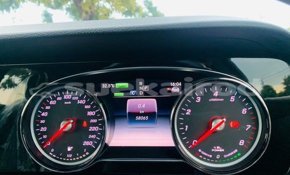 ซื้อ รถมือสอง Mercedes-Benz E-Classe อื่น ๆ รถยนต์ ใน %{เมือง} ใน กรุงเทพมหานคร ซื้อ รถมือสอง Mercedes-Benz E-Classe อื่น ๆ รถยนต์ ใน %{เมือง} ใน กรุงเทพมหานคร