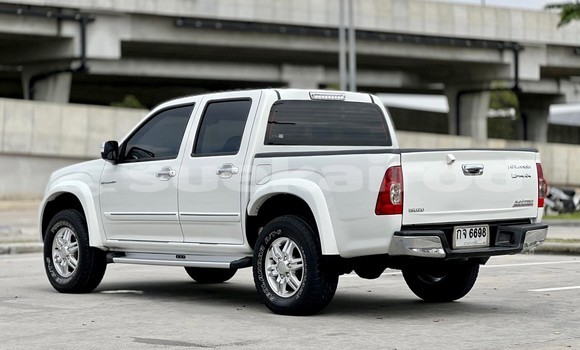 Buy Used Isuzu D–MAX White Car in Bangkok in Bangkok Buy Used Isuzu D–MAX White Car in Bangkok in Bangkok