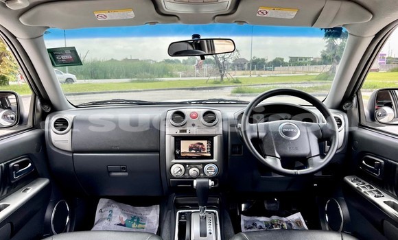 Buy Used Isuzu D–MAX White Car in Bangkok in Bangkok Buy Used Isuzu D–MAX White Car in Bangkok in Bangkok