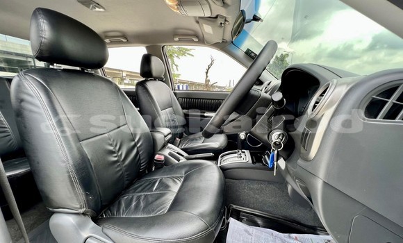 Buy Used Isuzu D–MAX White Car in Bangkok in Bangkok Buy Used Isuzu D–MAX White Car in Bangkok in Bangkok