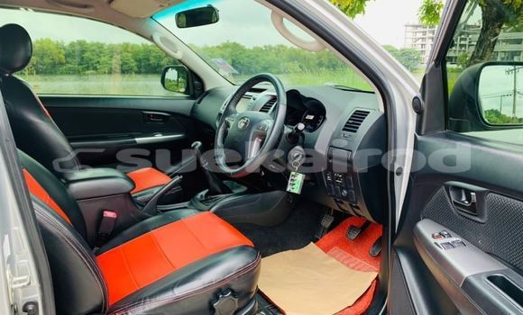 ซื้อ รถมือสอง Toyota Hiluxe Revo อื่น ๆ รถยนต์ ใน %{เมือง} ใน กรุงเทพมหานคร ซื้อ รถมือสอง Toyota Hiluxe Revo อื่น ๆ รถยนต์ ใน %{เมือง} ใน กรุงเทพมหานคร