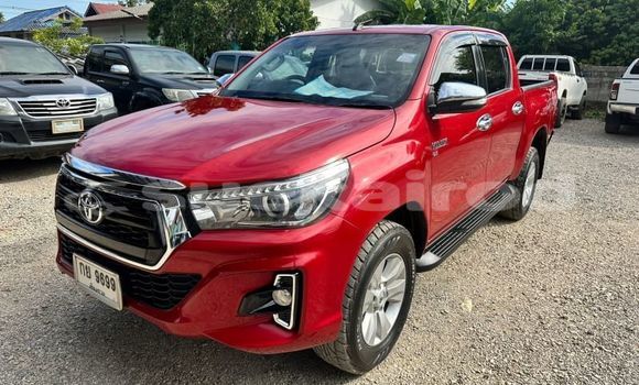Buy Used Toyota Hiluxe Revo Red Car in Bangkok in Bangkok