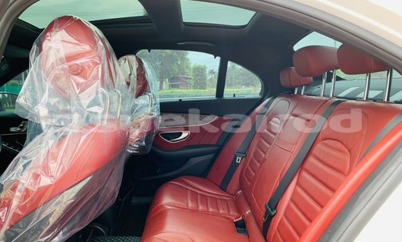 ซื้อ รถมือสอง Mercedes-Benz C-klasse AMG ขาว รถยนต์ ใน %{เมือง} ใน กรุงเทพมหานคร ซื้อ รถมือสอง Mercedes-Benz C-klasse AMG ขาว รถยนต์ ใน %{เมือง} ใน กรุงเทพมหานคร