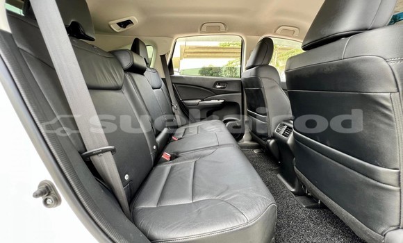 Buy Used Honda CR-V White Car in Bangkok in Bangkok Buy Used Honda CR-V White Car in Bangkok in Bangkok