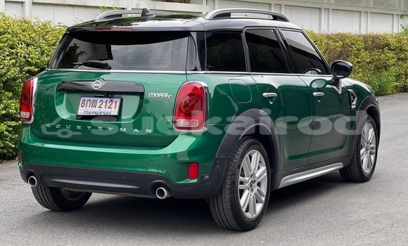 Buy Used MINI Countryman Green Car in Bangkok in Bangkok Buy Used MINI Countryman Green Car in Bangkok in Bangkok