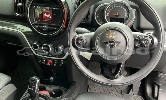 Buy Used MINI Countryman Green Car in Bangkok in Bangkok Buy Used MINI Countryman Green Car in Bangkok in Bangkok